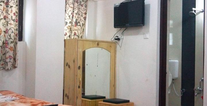 Hotel Grand Jigar Srinagar  Bagian luar foto