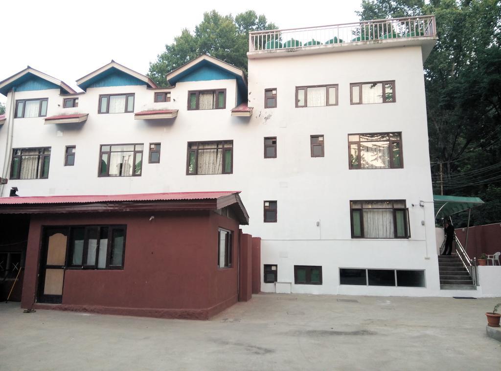 Hotel Grand Jigar Srinagar  Bagian luar foto