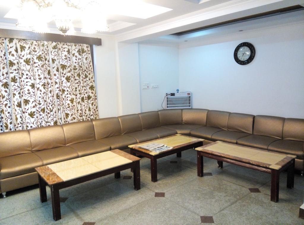Hotel Grand Jigar Srinagar  Bagian luar foto