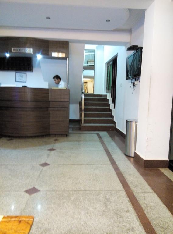 Hotel Grand Jigar Srinagar  Bagian luar foto