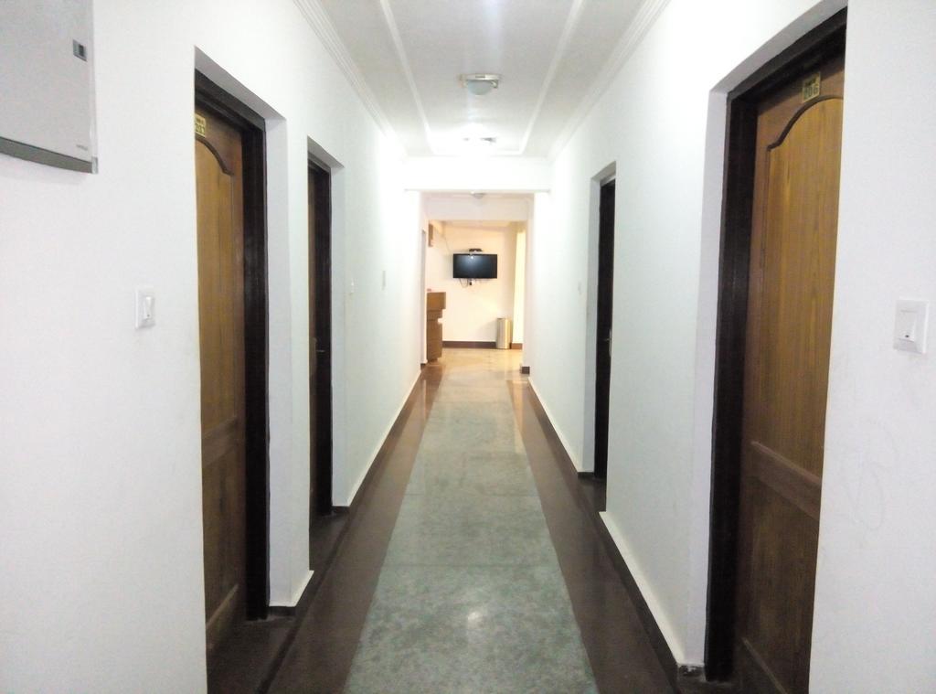 Hotel Grand Jigar Srinagar  Bagian luar foto