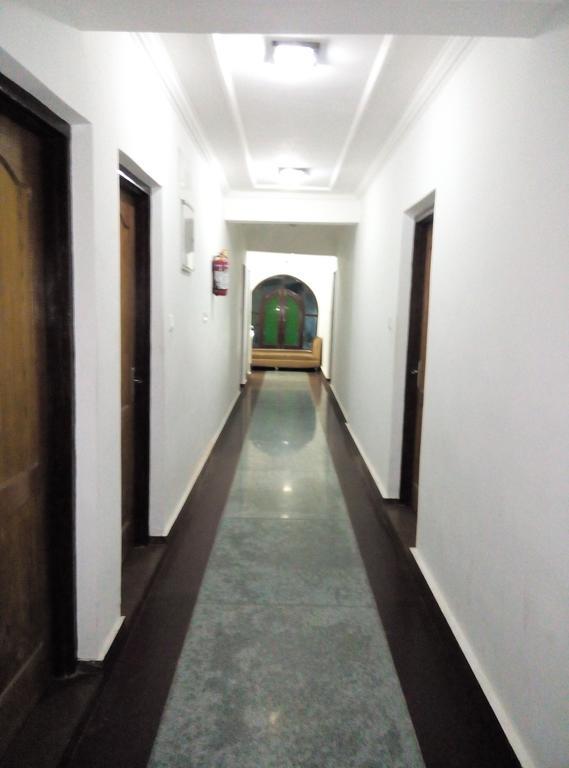 Hotel Grand Jigar Srinagar  Bagian luar foto